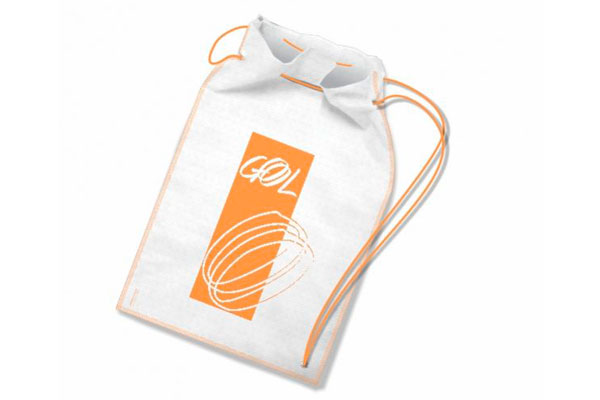 Alça tipo mochila com cordão externo